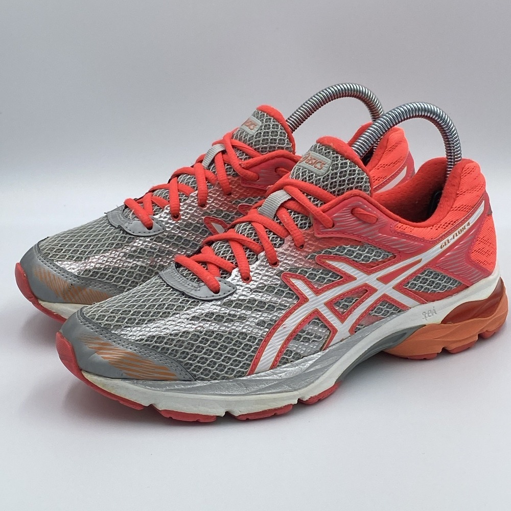 ASICS GEL-Flux 4 Women's Size 8 Gray Pink Running Shoes T764N GEL Cushioning